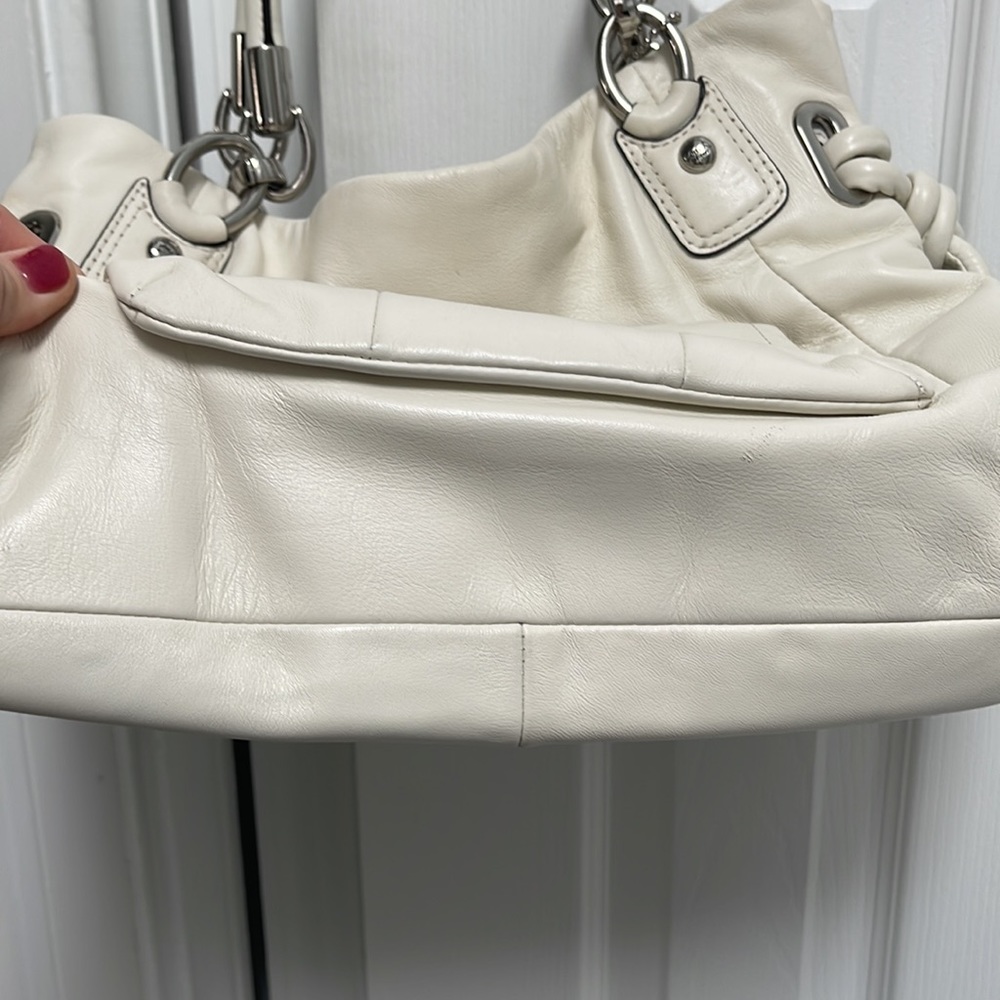 Leather Coach shoulder bag - Picture 6 of 6